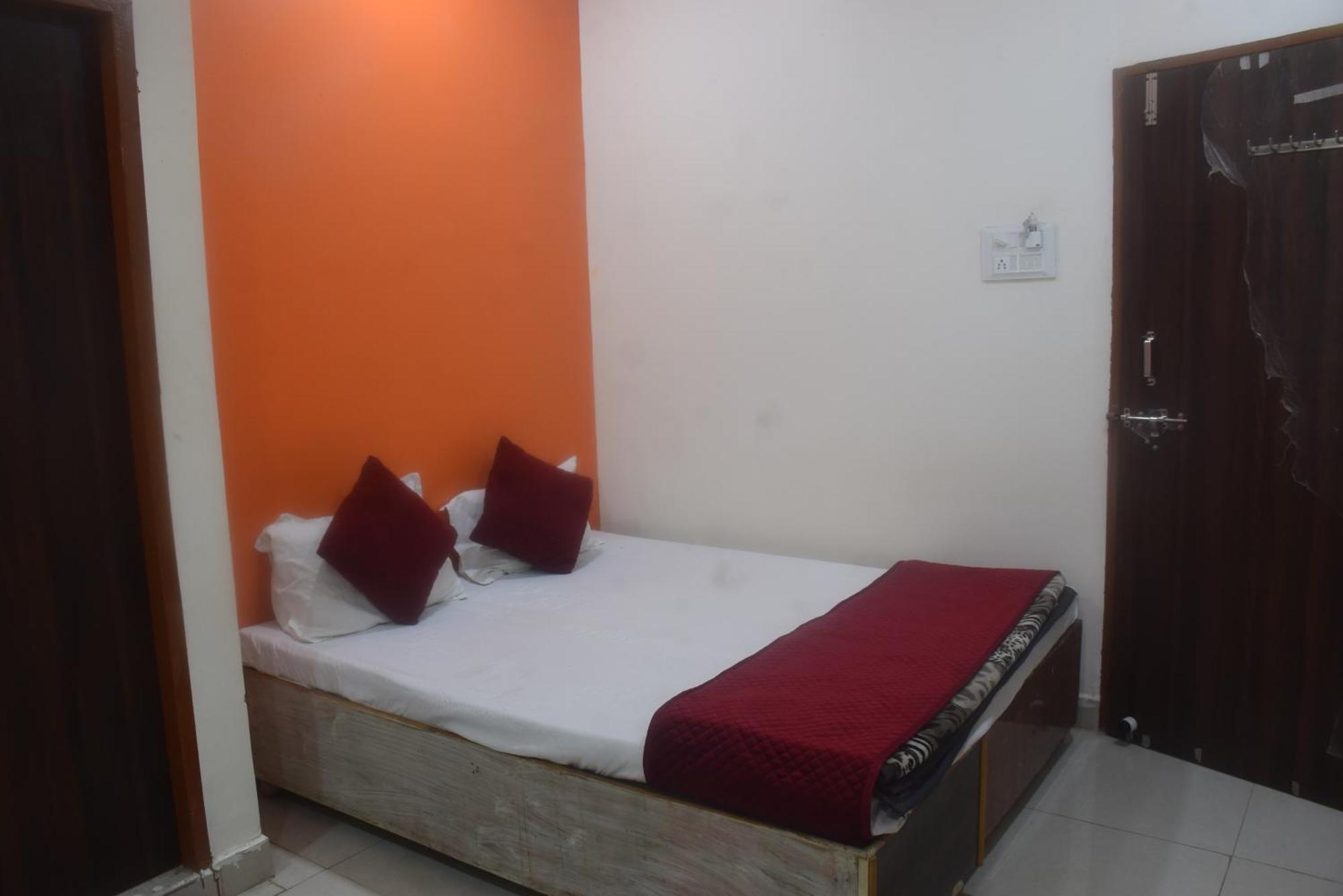 Hotel Thakur Ji Bhopal Extérieur photo
