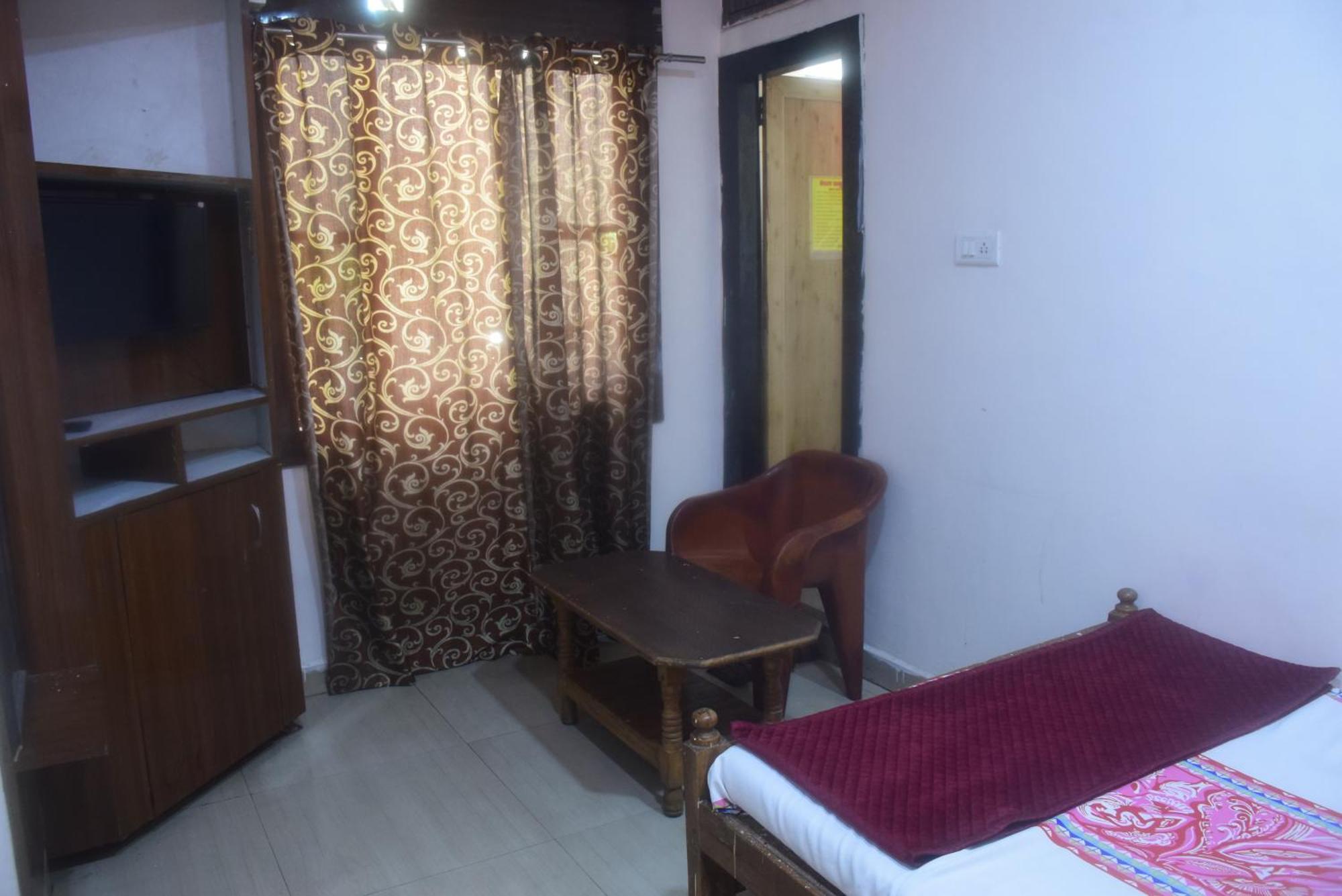 Hotel Thakur Ji Bhopal Extérieur photo