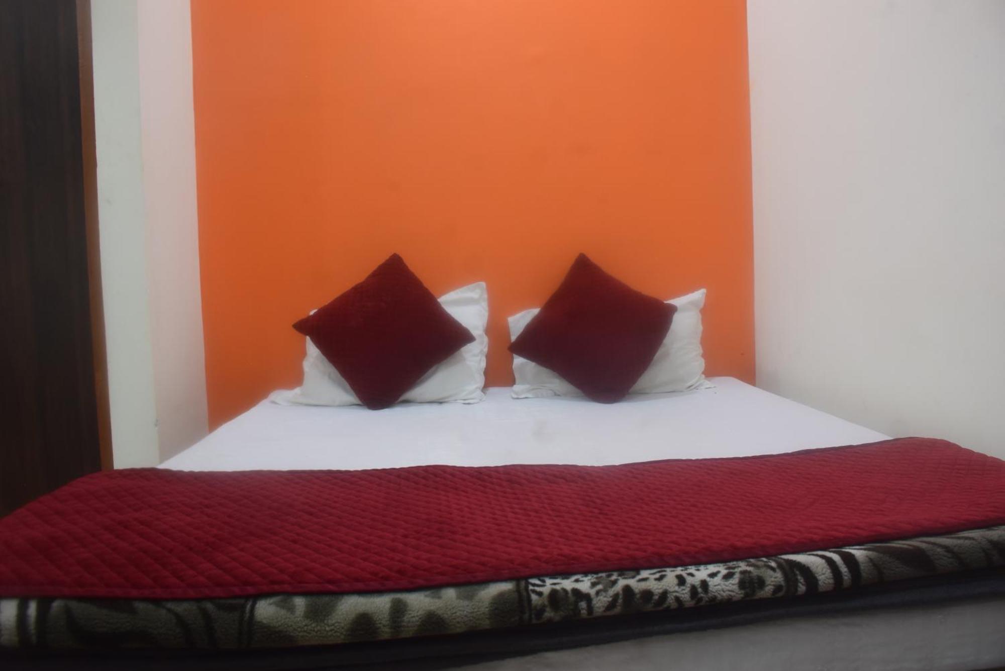Hotel Thakur Ji Bhopal Extérieur photo