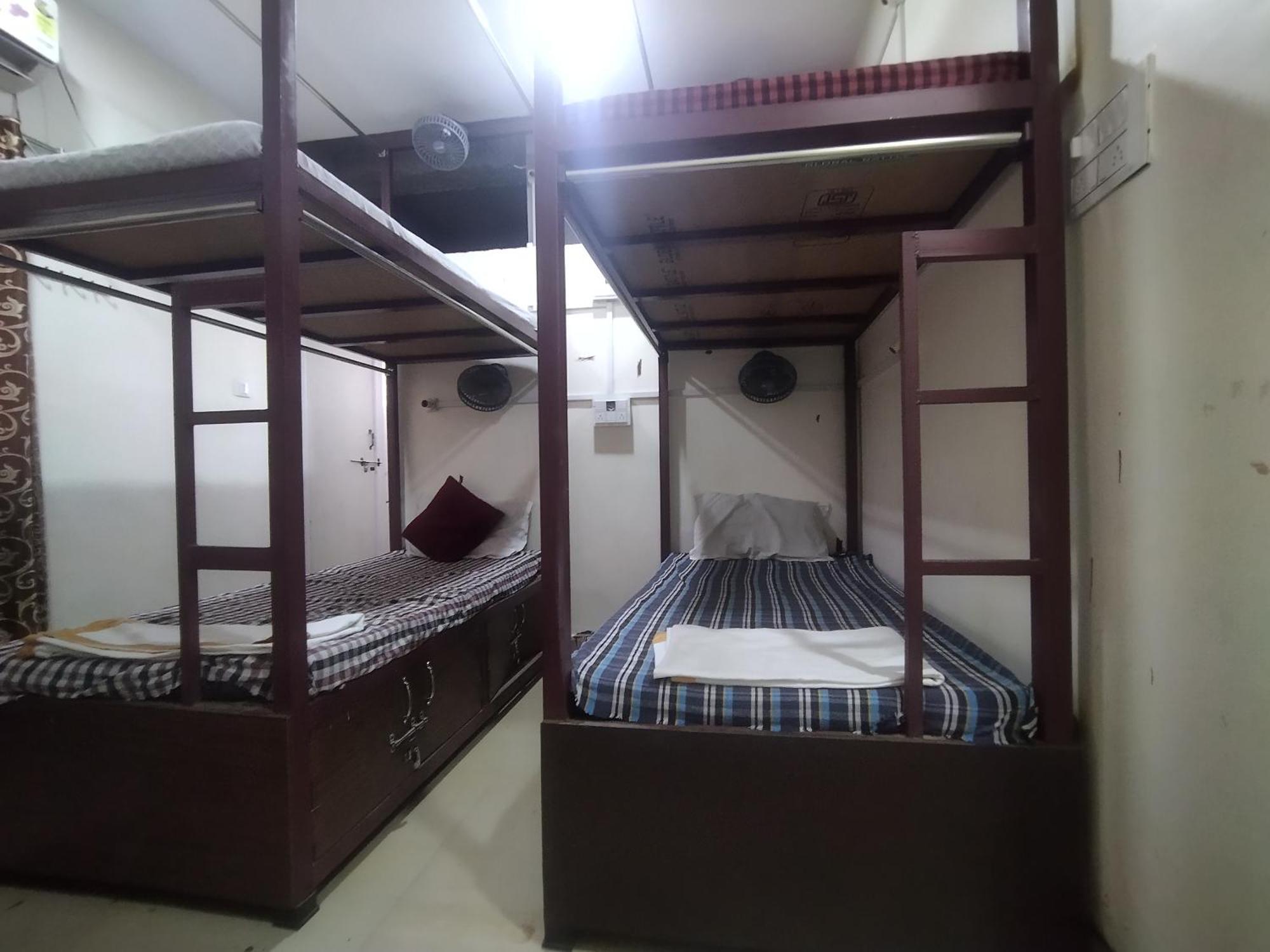 Hotel Thakur Ji Bhopal Extérieur photo