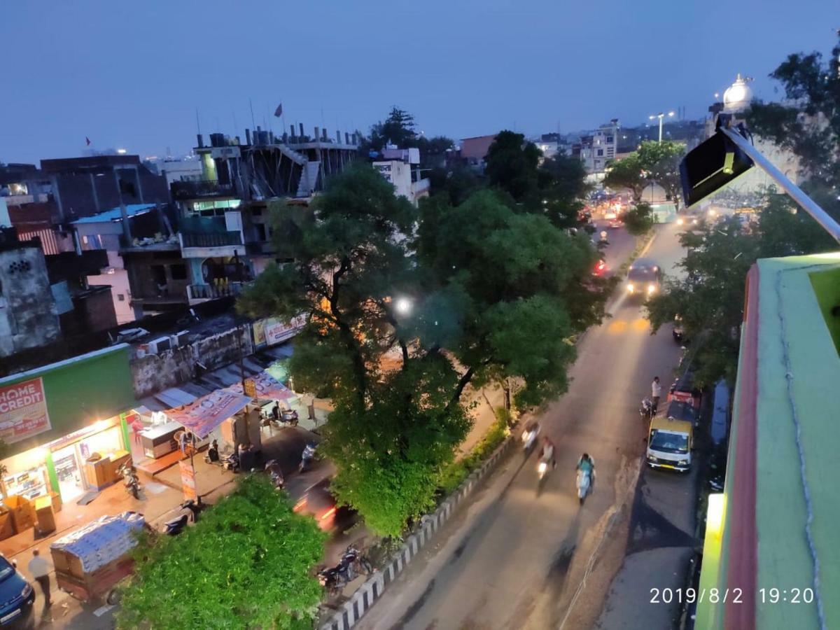 Hotel Thakur Ji Bhopal Extérieur photo