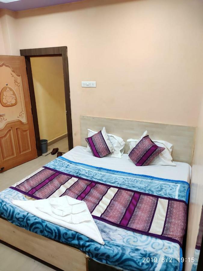 Hotel Thakur Ji Bhopal Extérieur photo