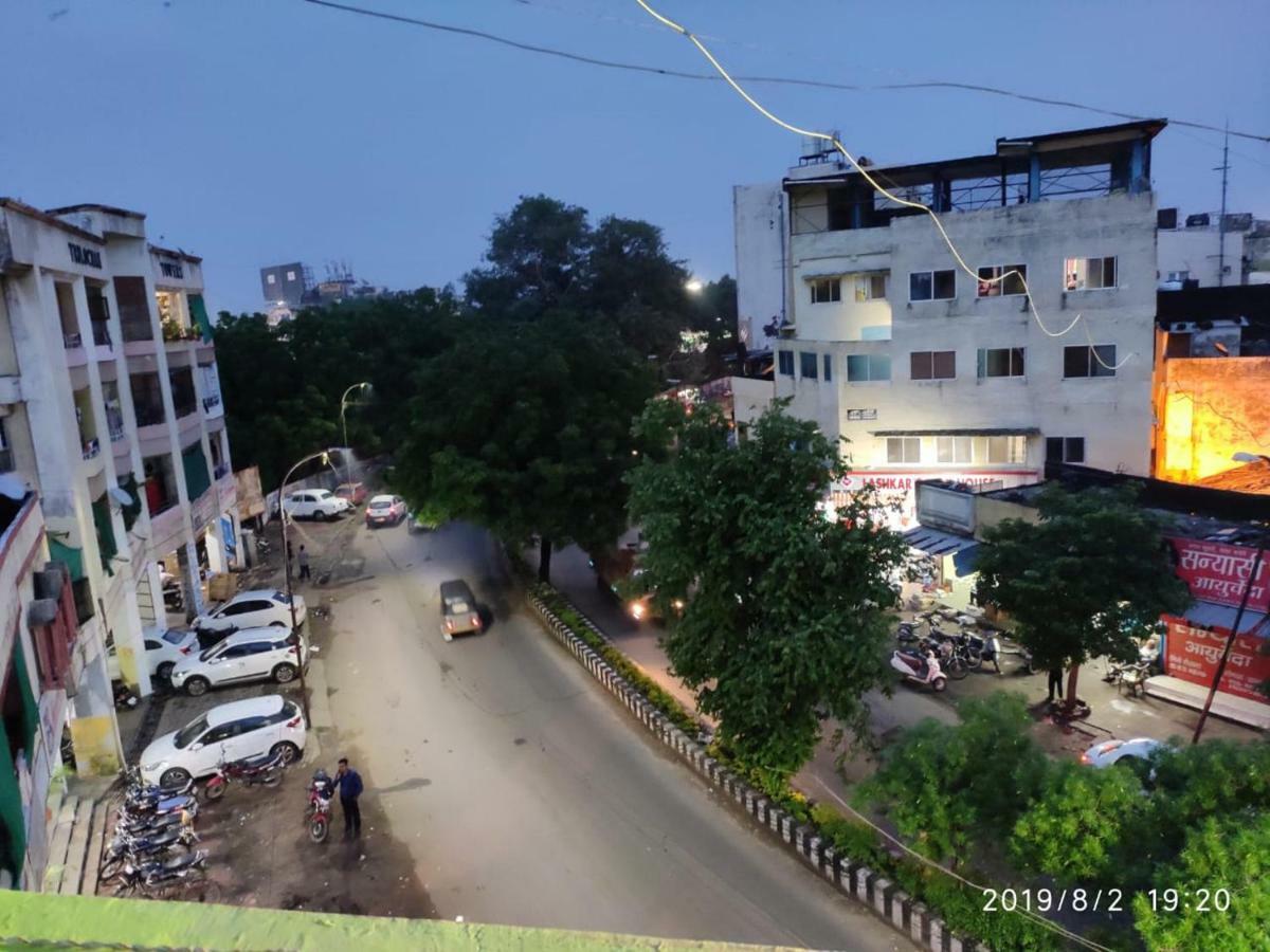 Hotel Thakur Ji Bhopal Extérieur photo